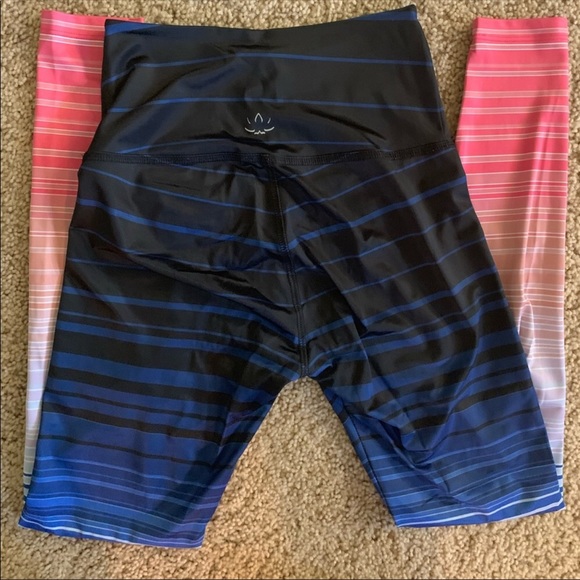 Beyond Yoga | Lux Ombre Leggings - Picture 11 of 12